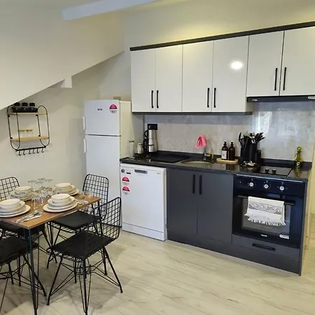 Apartamento Riverside Suits- 6 Ile Evinizde Gibi Fethiye